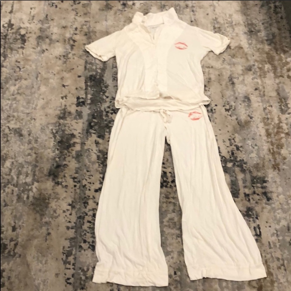 Lauren Moshi Pajama set- IN SEARCH OF!!